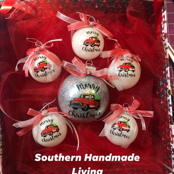 Vintage Christmas Truck Ornament - Picture 3 of 6